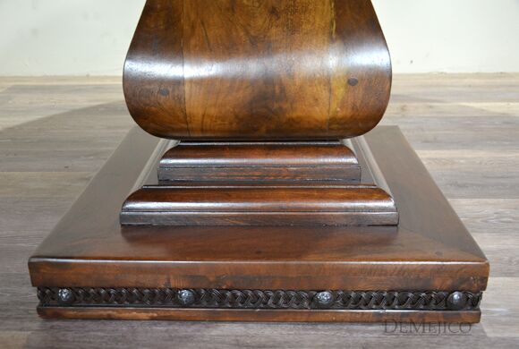 round mesquite dining table