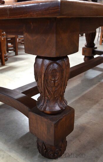 carved table legs