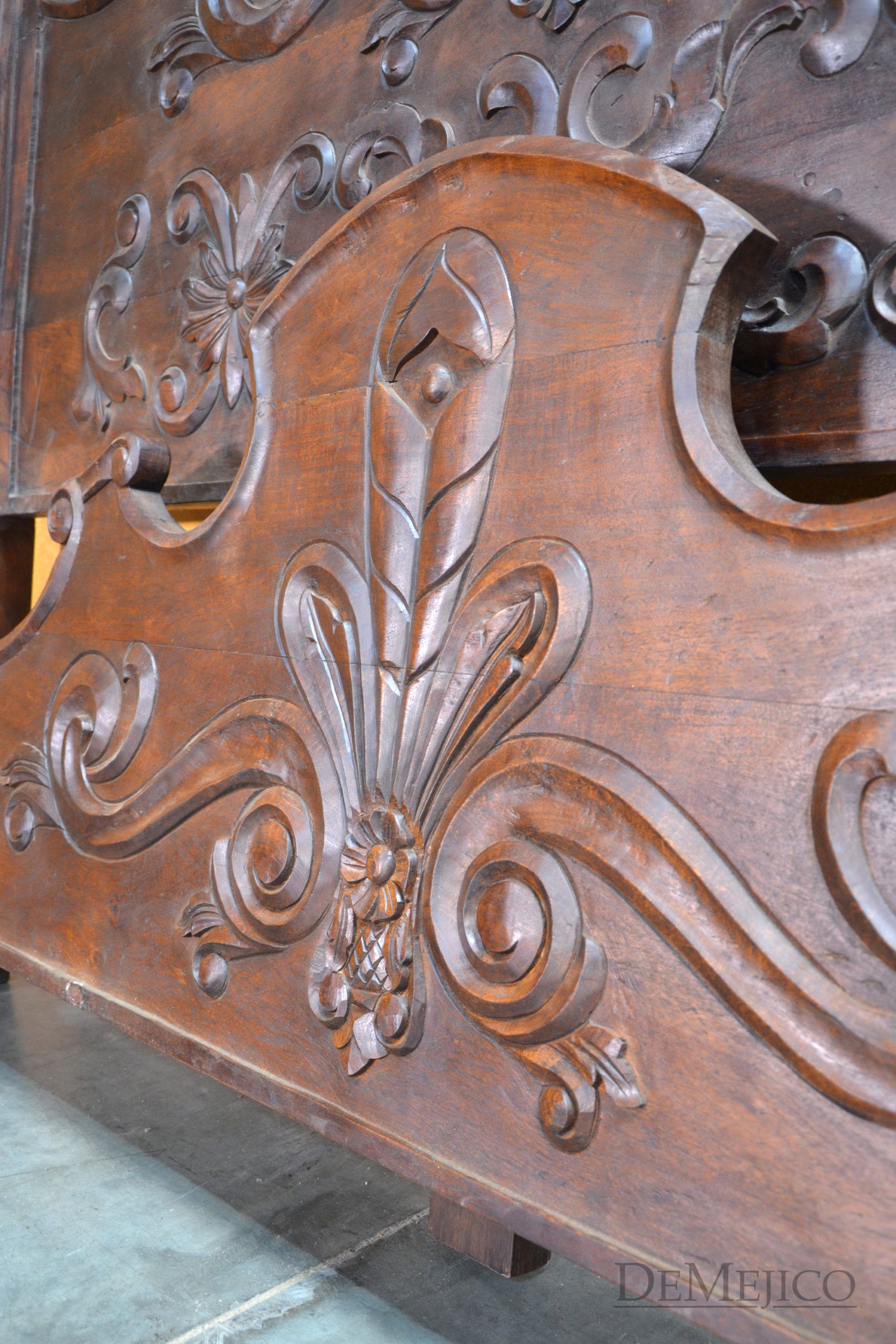 Spanish Conquista Hand Carved Bed, Spanish Colonial Bed - Demejico