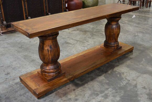 turned leg console