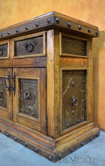 metal buffet table