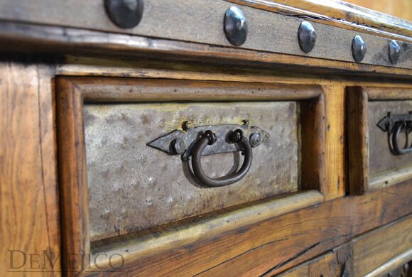metal buffet table