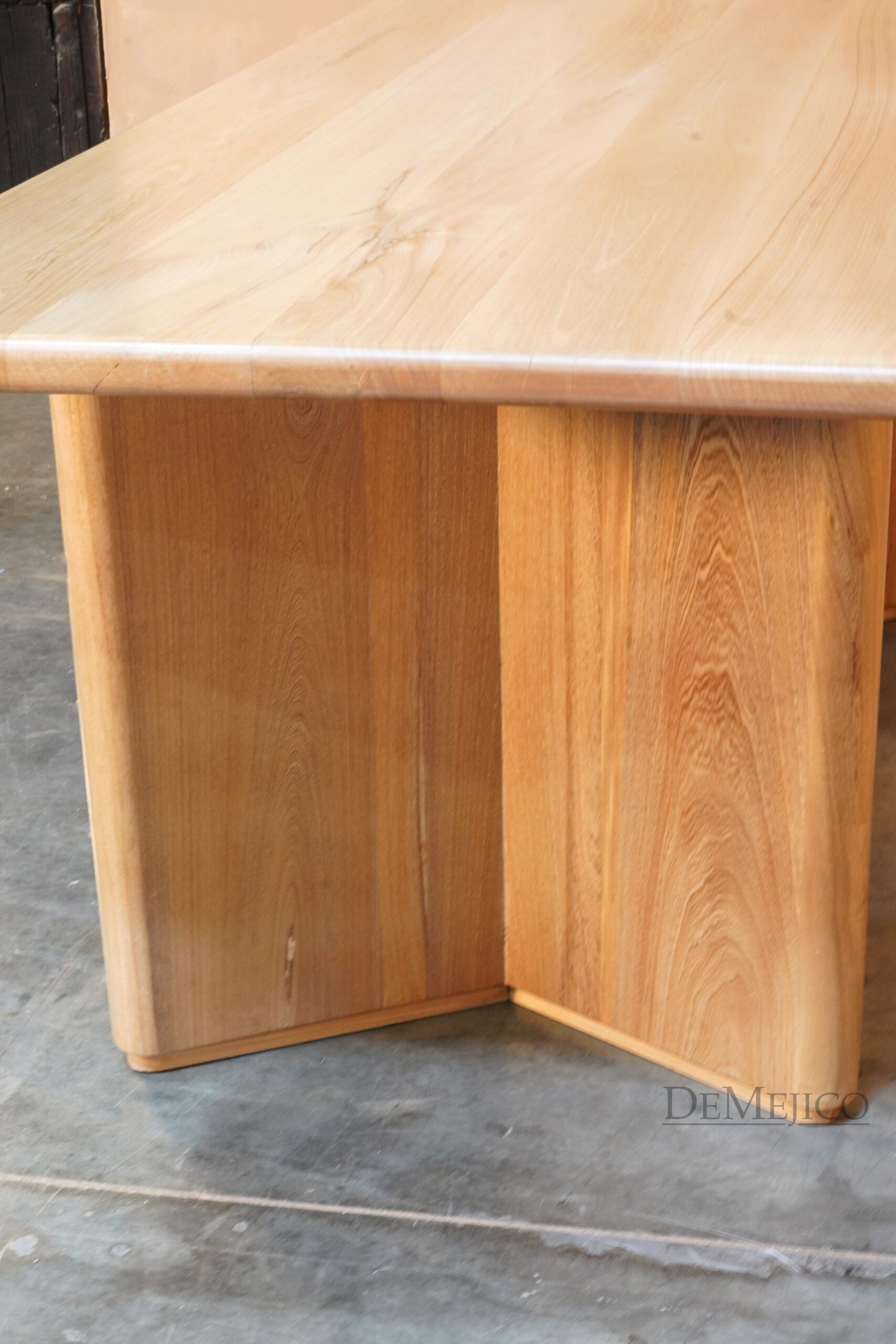 Mesa Sayulita Coastal Table, Coastal Furniture, Beachy Table - Demejico