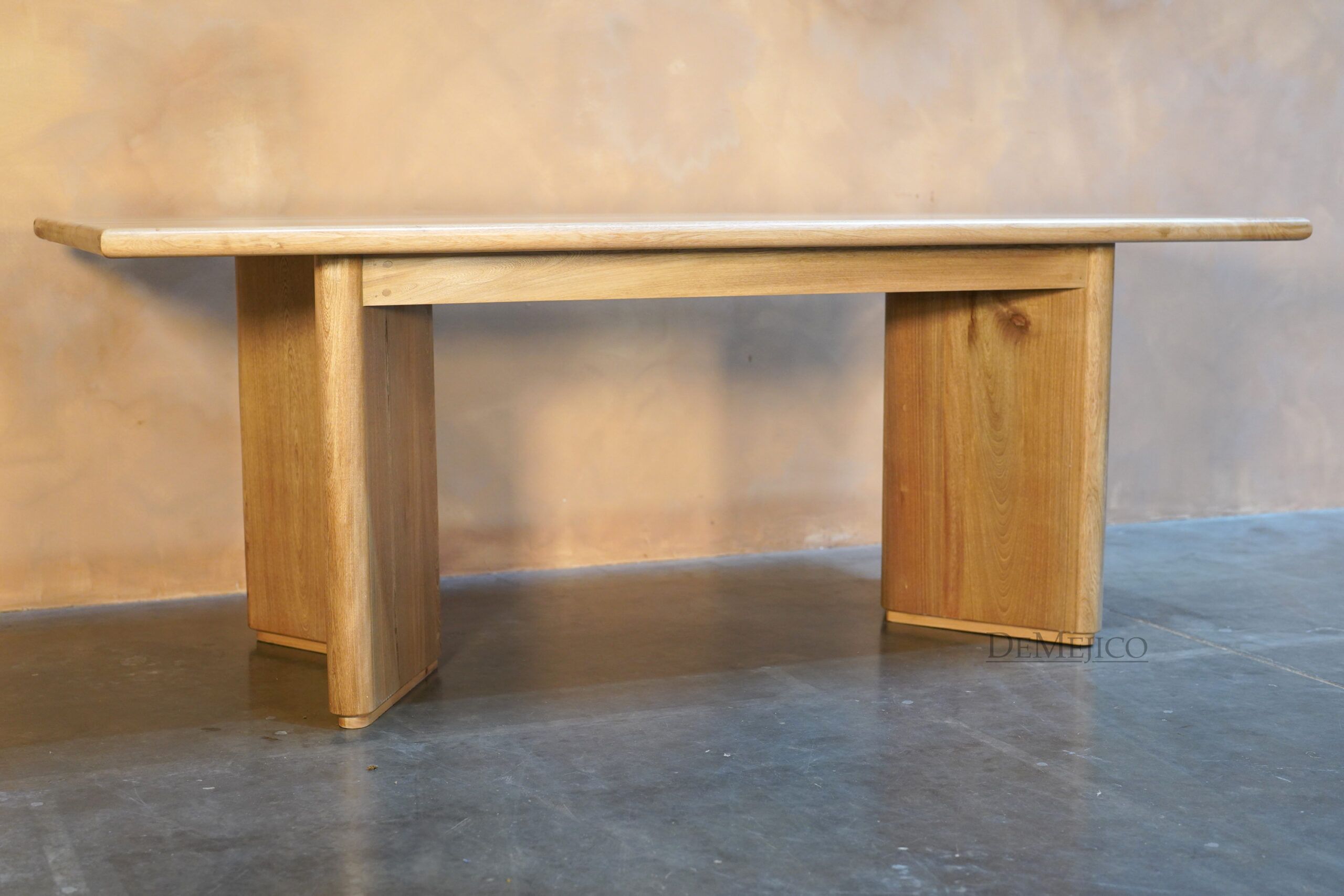 Mesa Sayulita Coastal Table, Coastal Furniture, Beachy Table - Demejico