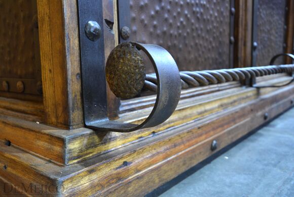 Front Barra Antigua, Rustic Style Bar, Spanish Bar