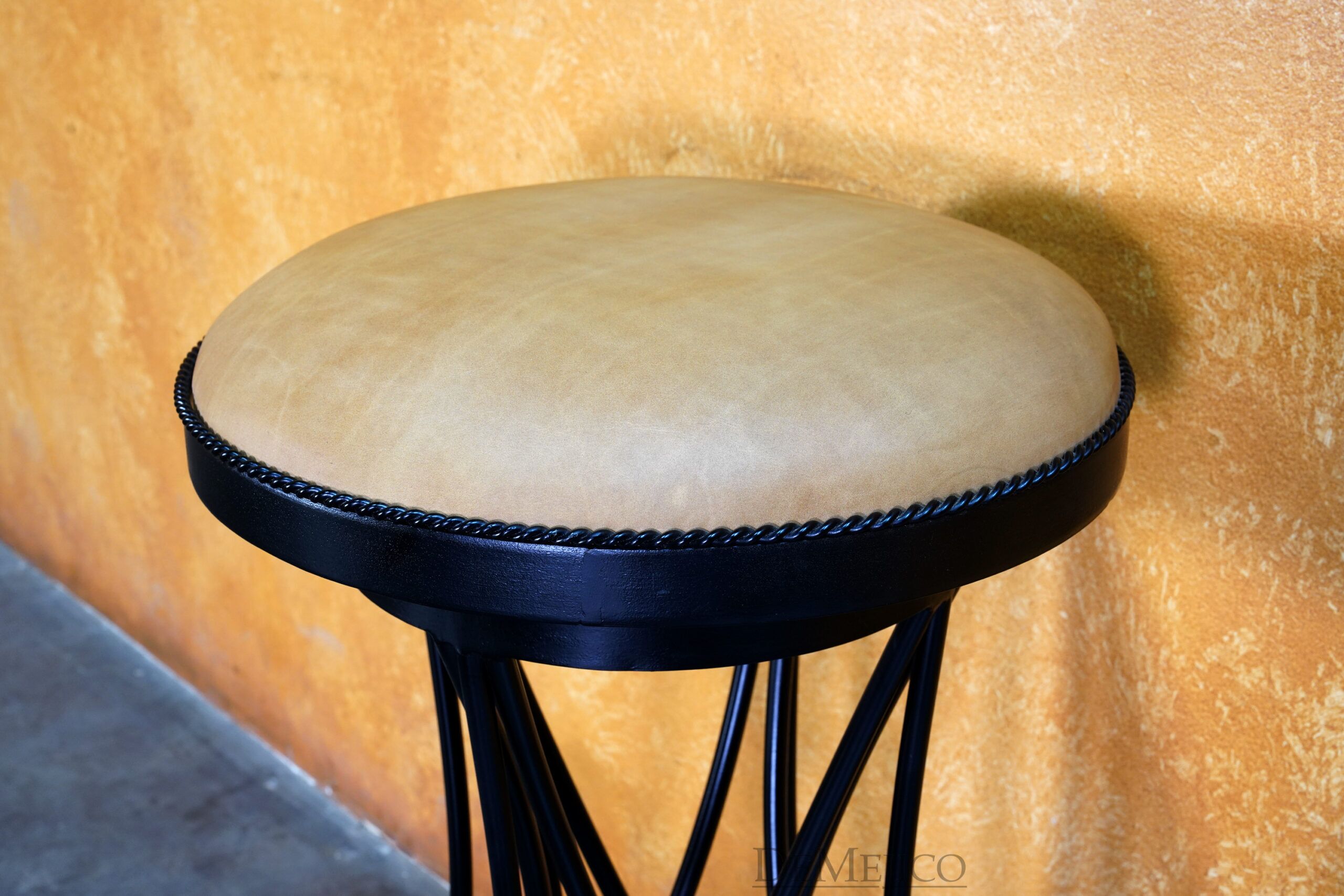 Indio Barstool, Spanish Round Leather Barstool - Demejico