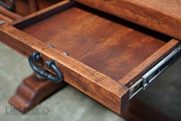 spanish desk