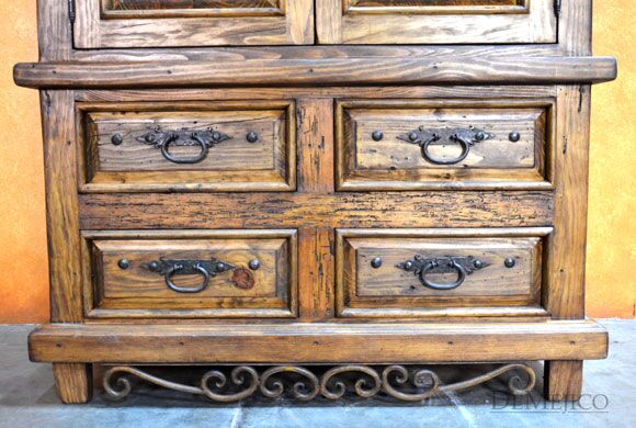 Hacienda Built In, Spanish Entertainment Center