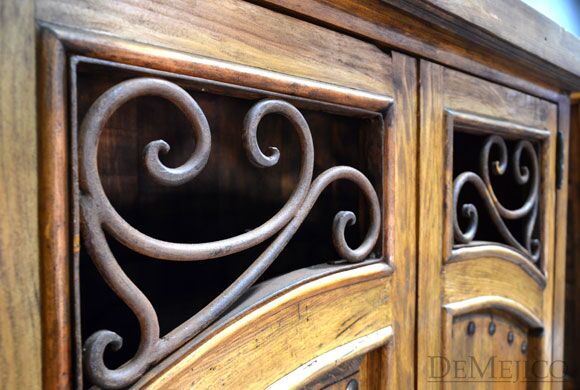 Hacienda Built In, Spanish Entertainment Center