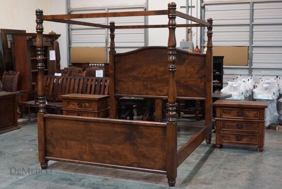 four poster bed