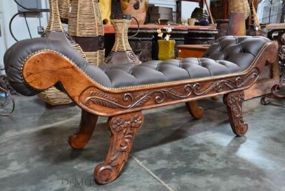 bedroom bench