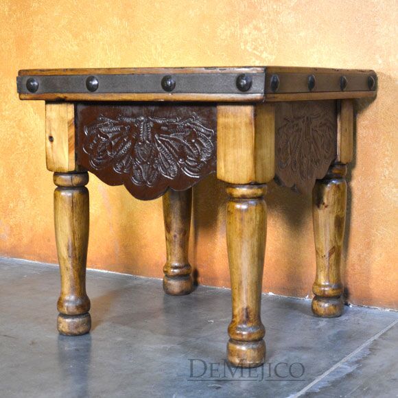 Cincel Agave Spanish End Table, Leather End Table