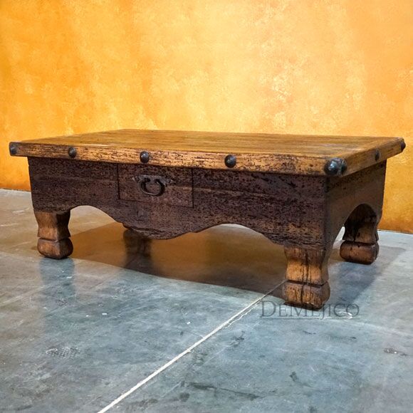 Mesa Colonial Cajon, Old Wood Coffee Table