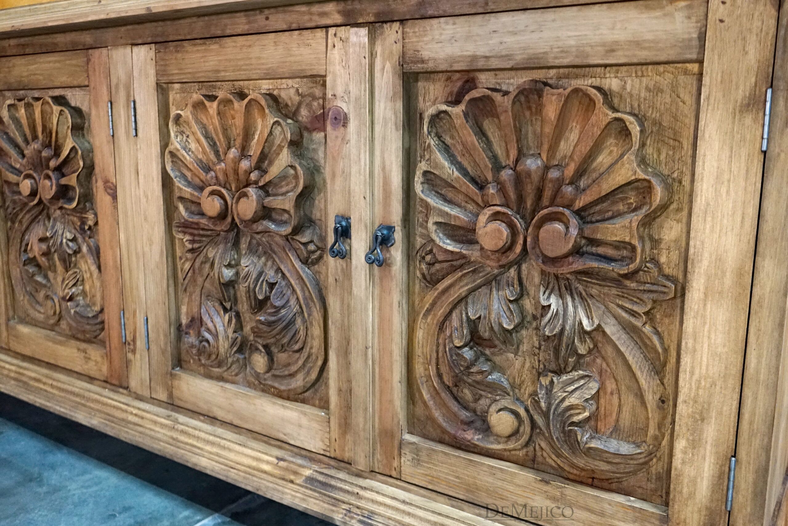Concha Colonial Buffet, Hand Carved Buffet - Demejico