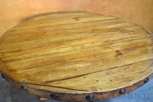 Rustic Round Table - Image 3
