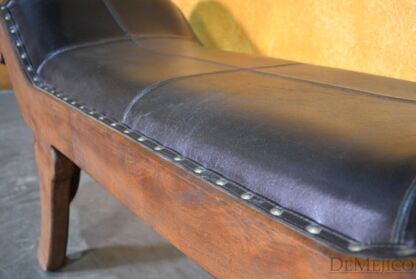 Sencillo Chialon Bedroom Bench, Spanish Colonial Style Bench