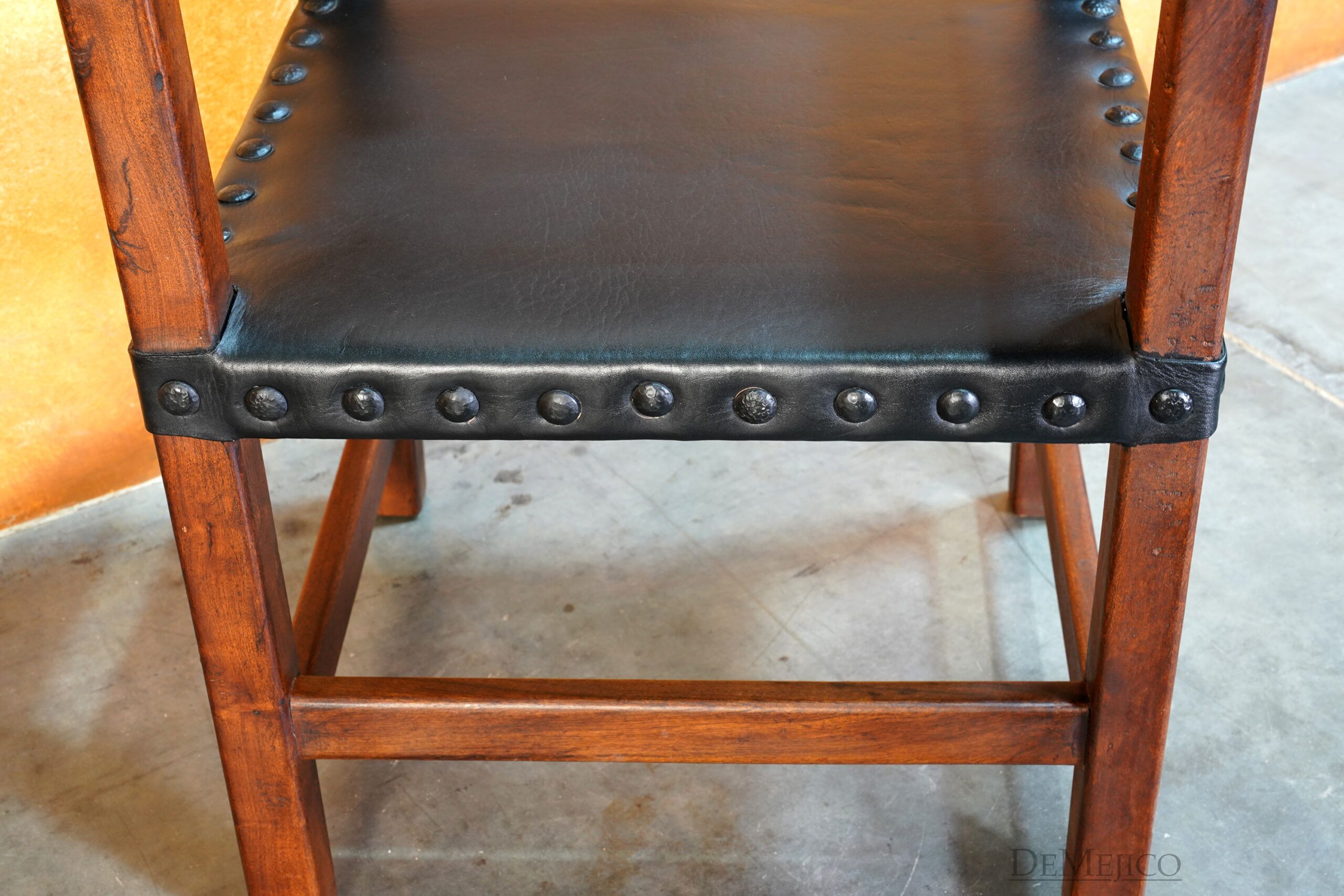 Silla Teco Leather with Amrs, Spanish Wood Ladder Chair - Demejico