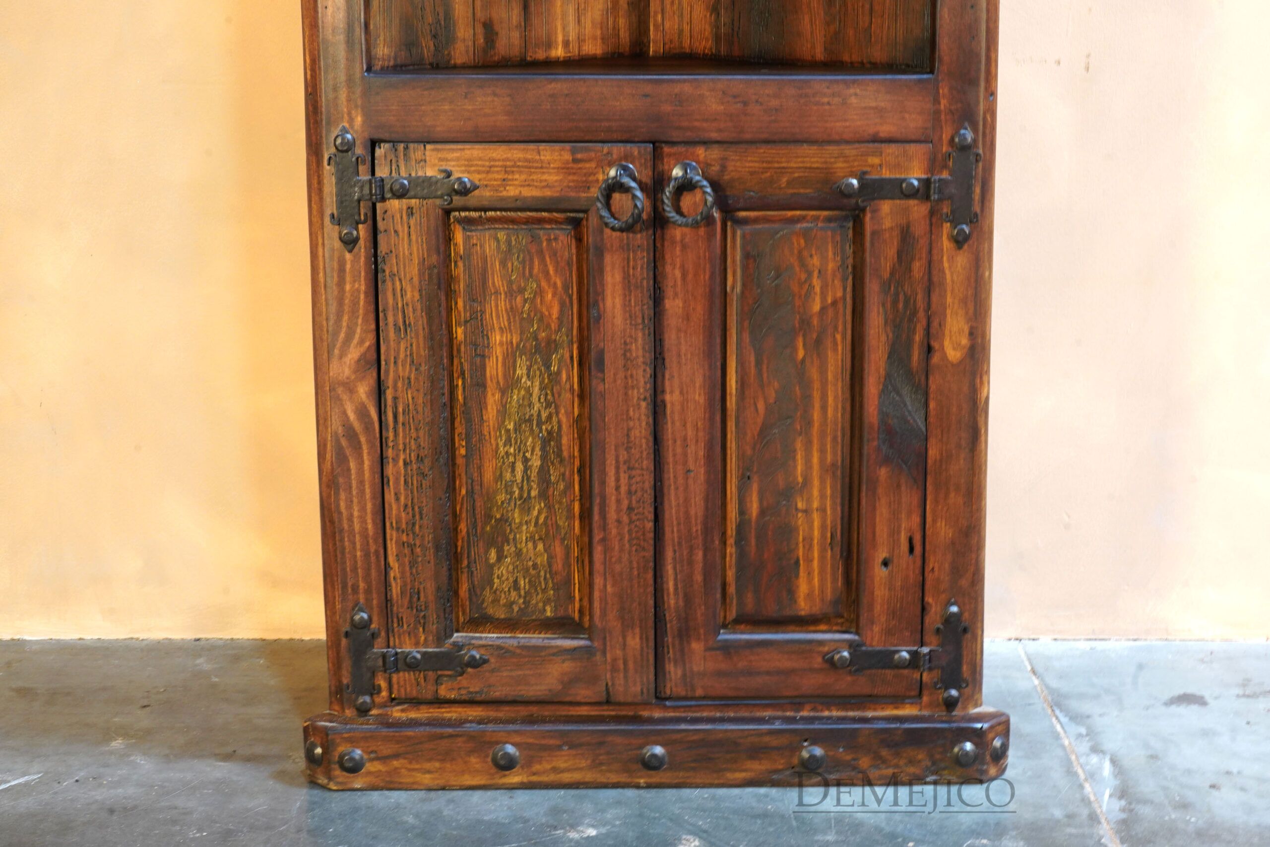 Alamo Corner Bookcase with Doors, Old Wood Bookcase - Demejico