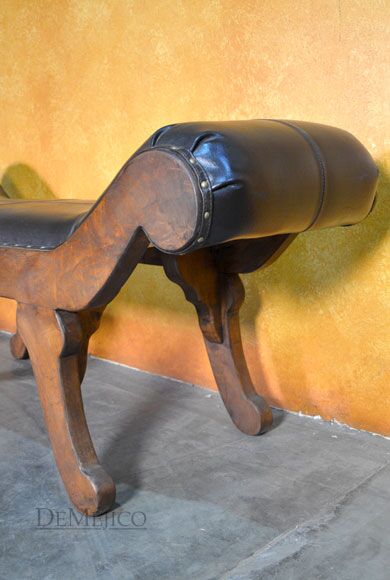 Sencillo Chialon Bedroom Bench, Spanish Colonial Style Bench