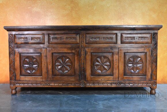 Medallon Buffet, Spanish Colonial Buffet, Spanish Carved Buffet