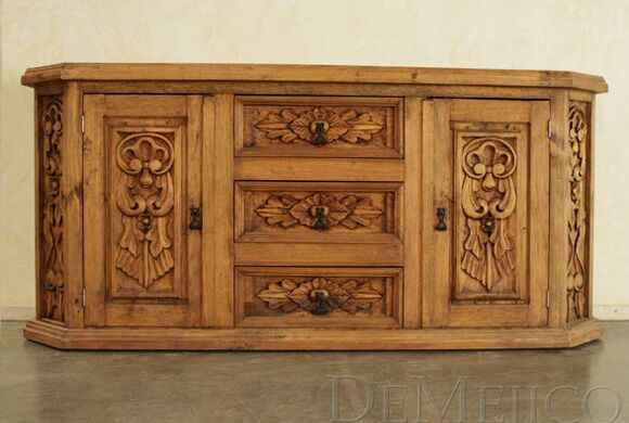 colonial carved sideboard