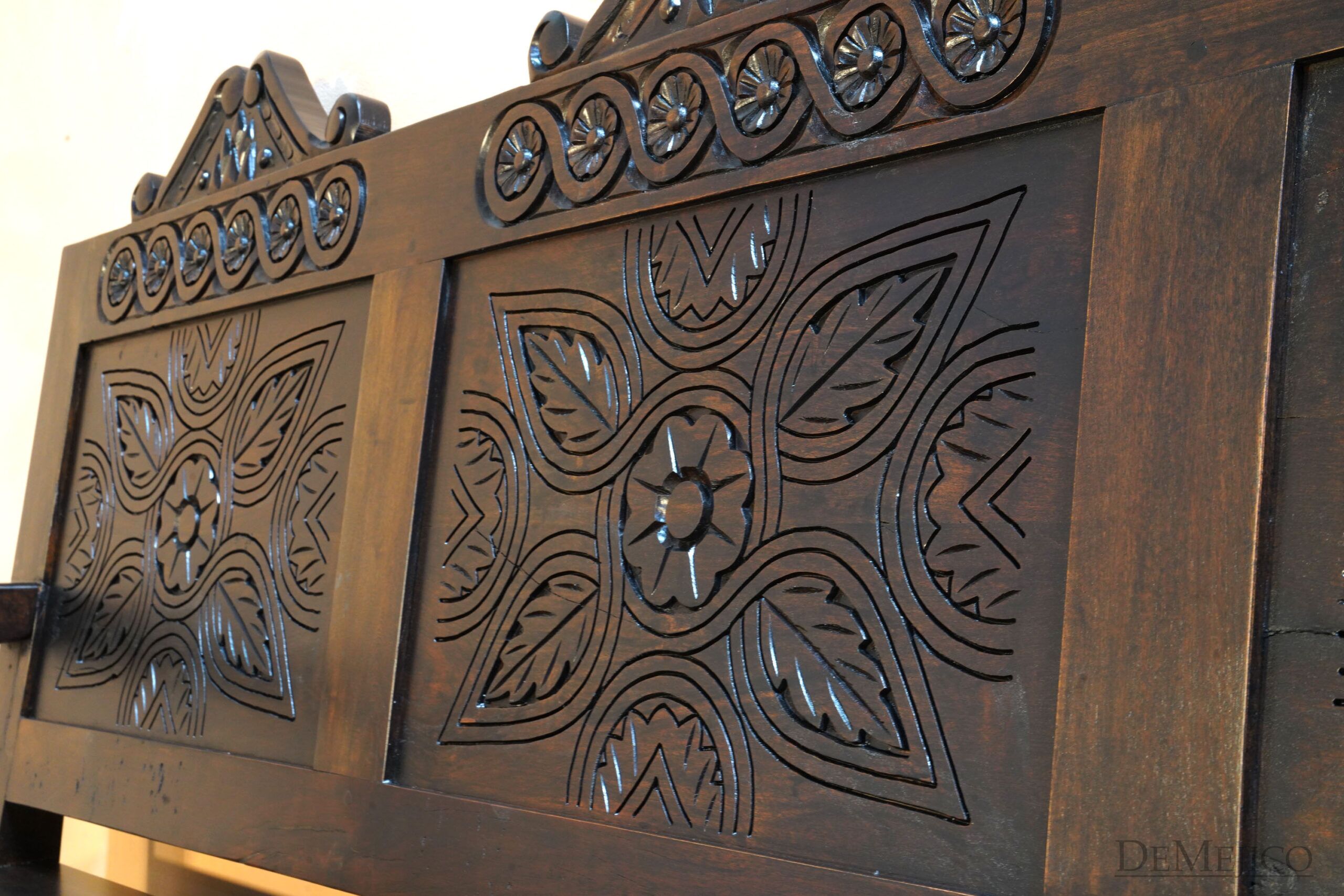 Banca Guadalupe, Spanish Bench, Spanish Colonial Chairs, Outdoor Bench, Hand Carved Bench