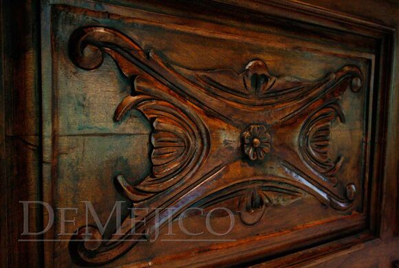 colonial headboard