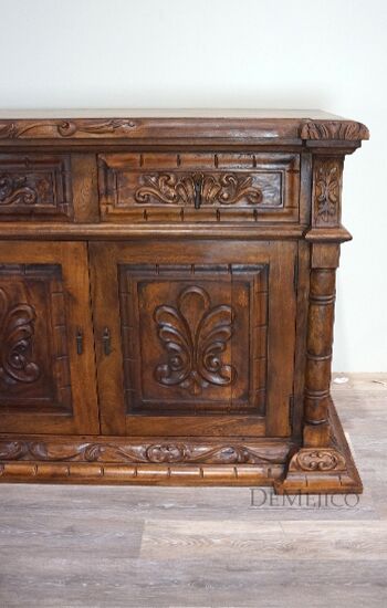 tuscan buffet table