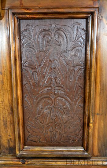 Spanish Bar, Leather Panel Bar