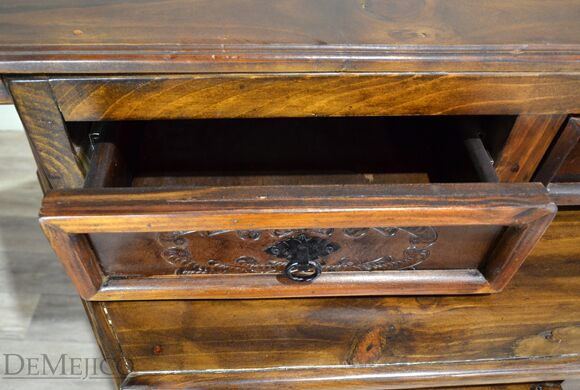 Spanish Bar, Leather Panel Bar