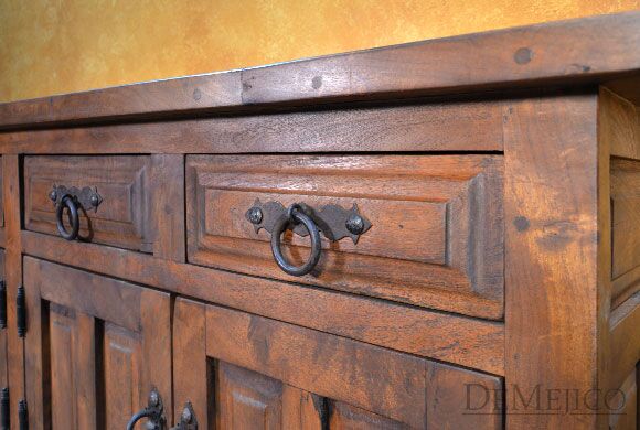 Comoda Misión, Spanish Buffet, Old World Buffet