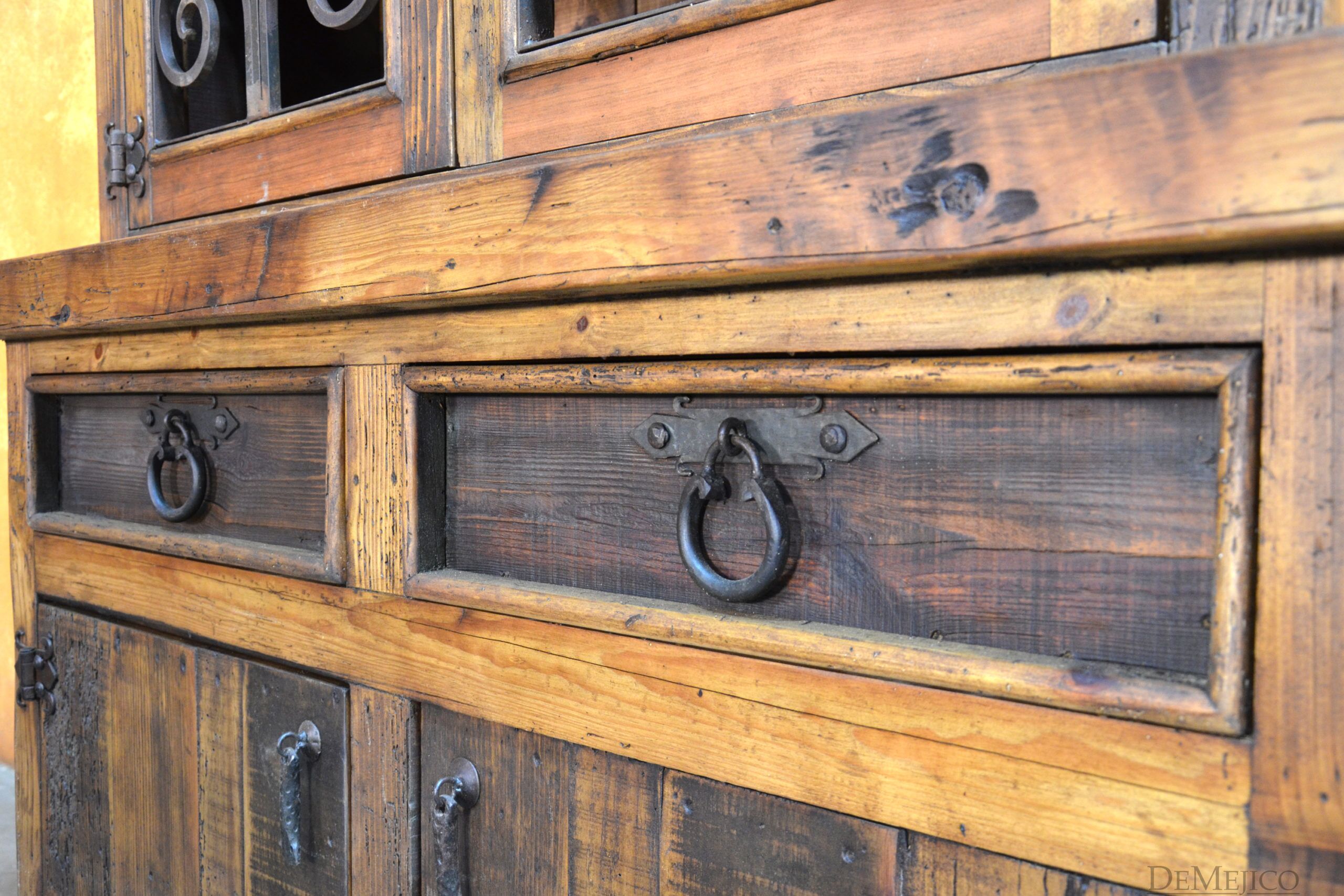 Old World Style Spanish Storage Hutch, Cantina Antigua Hutch - Demejico