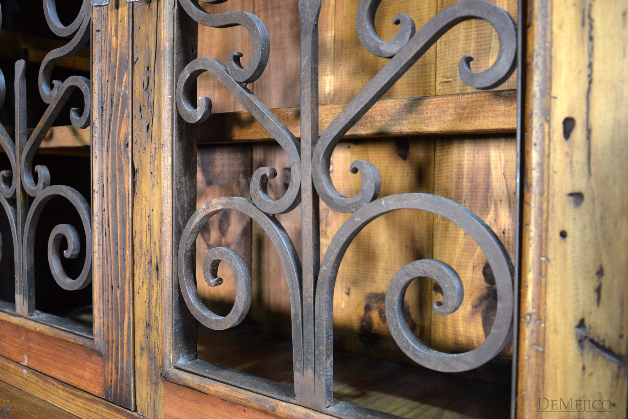 Old World Style Spanish Storage Hutch, Cantina Antigua Hutch - Demejico