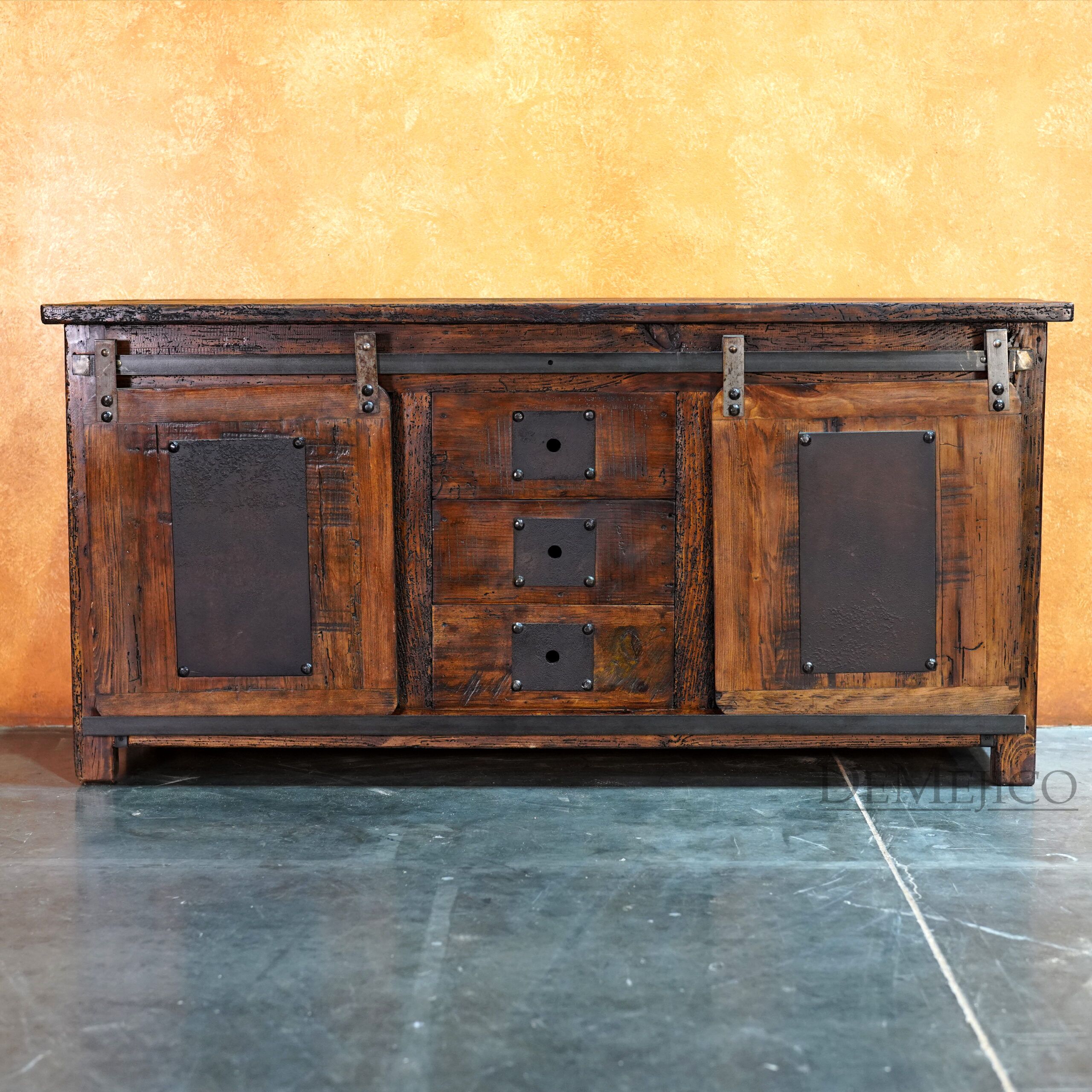 Troje Buffet Especial, Rustic Buffet, Farmhouse Style, Farmhouse Buffet