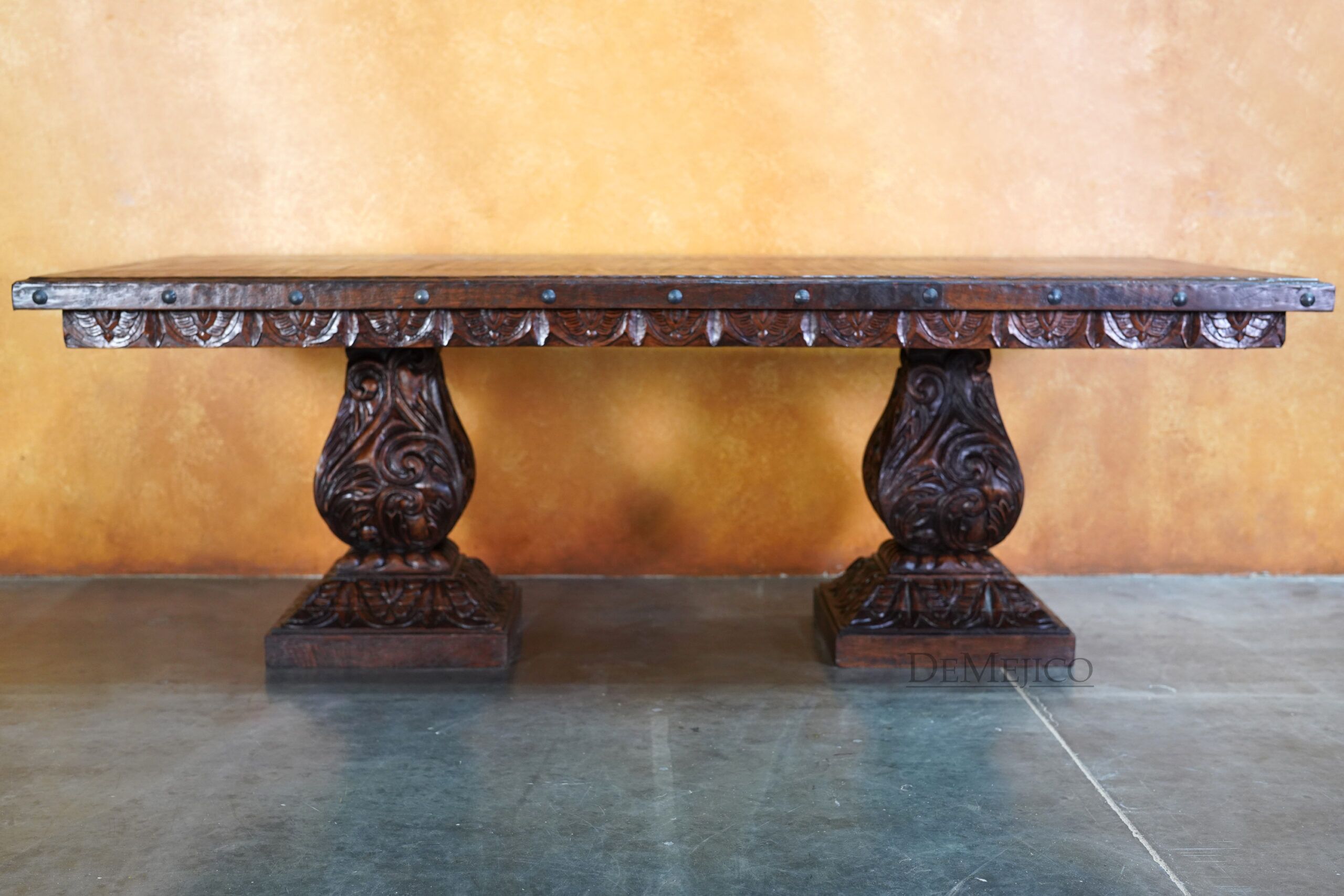 Mesa Cozumel, Hand Carved Dining Table - Demejico