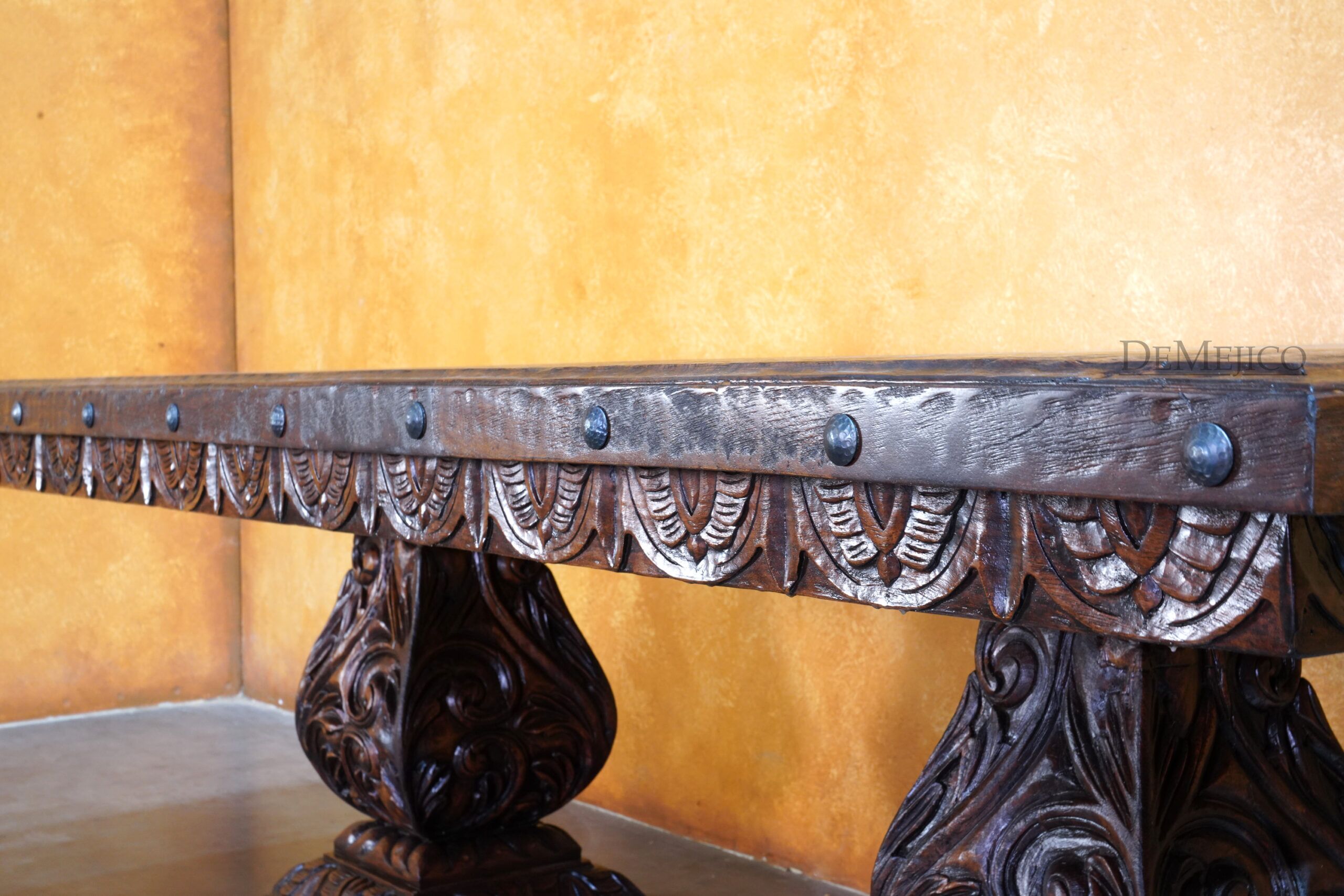 Mesa Cozumel, Hand Carved Dining Table - Demejico