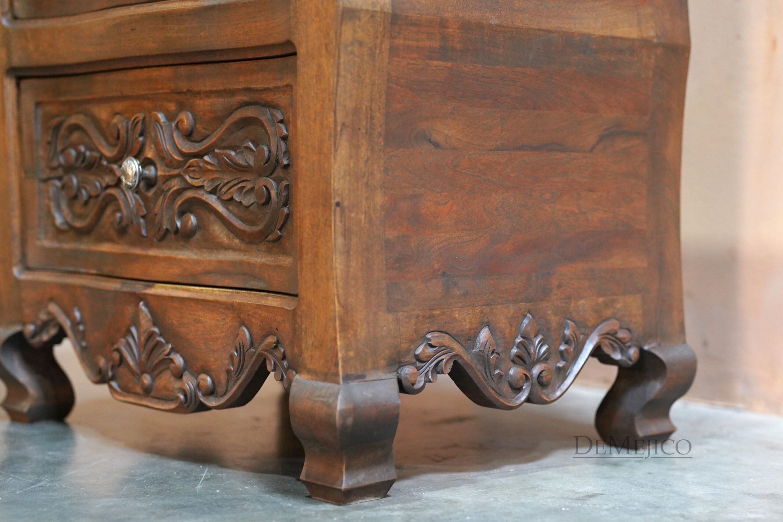 Buro Santa Barbara, Spanish Carved Nightstand, Spanish Nightstand