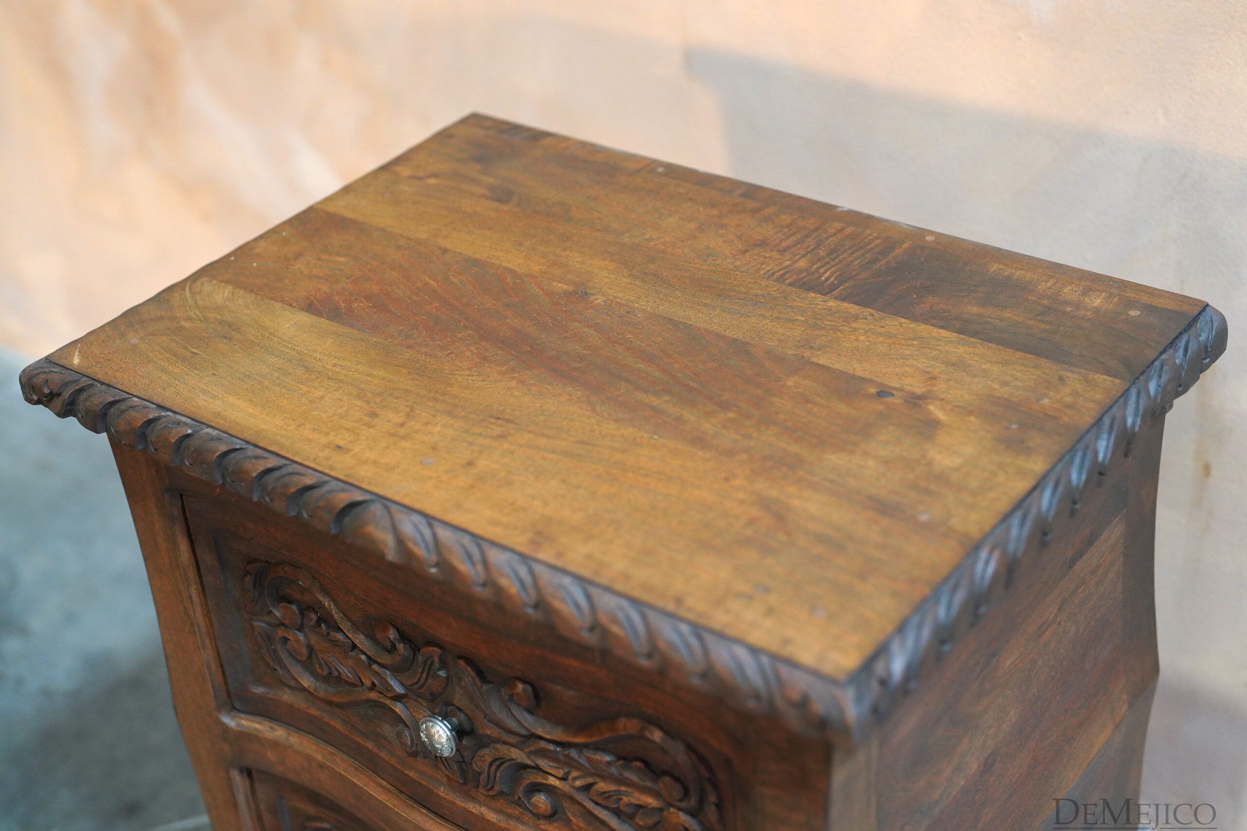 Buro Santa Barbara, Spanish Carved Nightstand, Spanish Nightstand